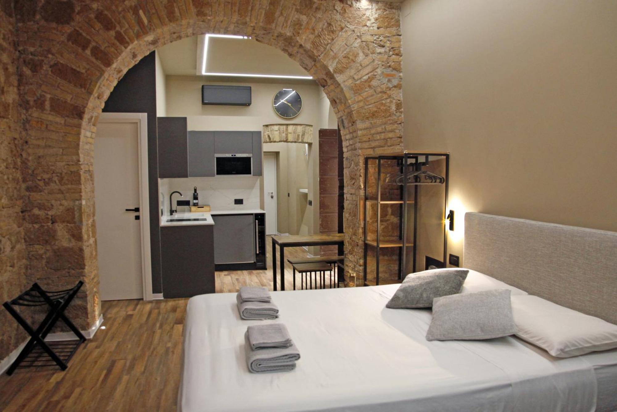 Unique Trastevere Рим Екстериор снимка
